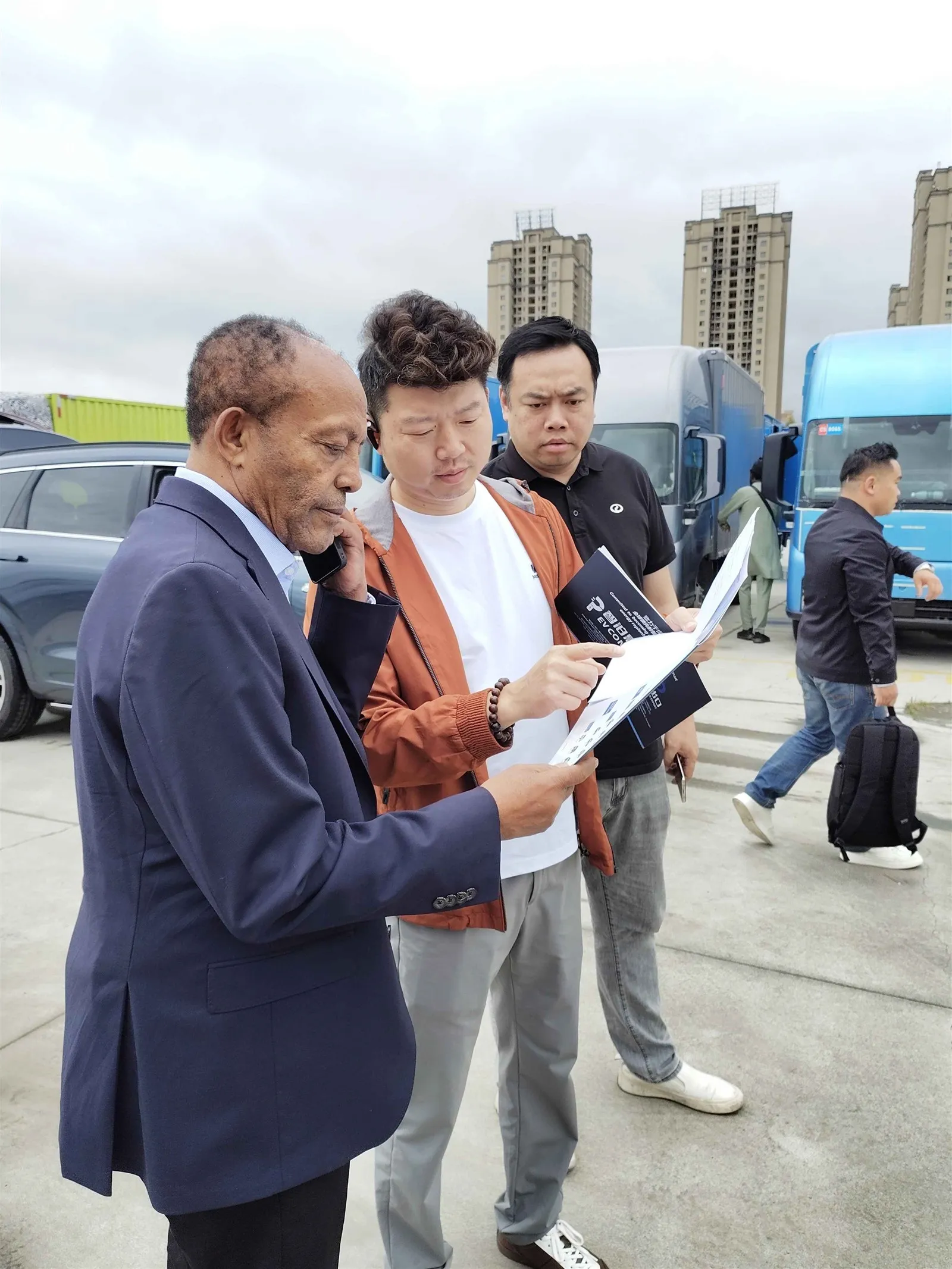 Ethiopian dealer Ethiopian dealer